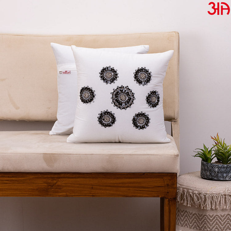 black crystal beads cushion2