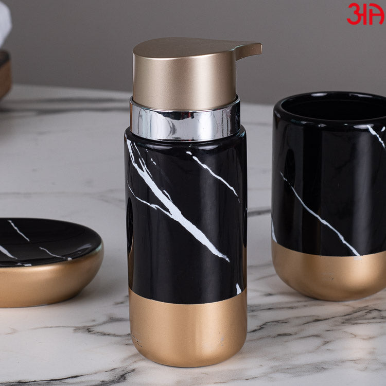 black marble bathroom set2