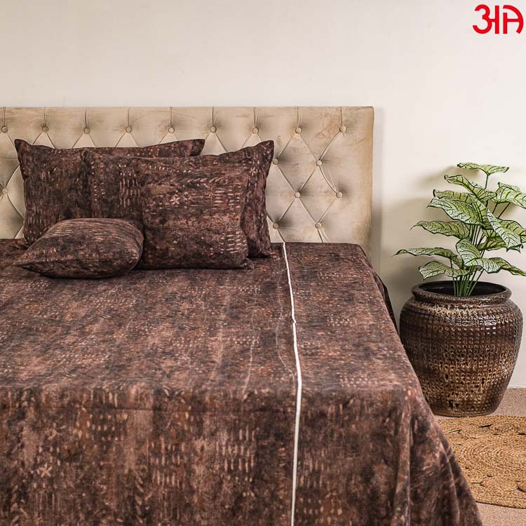 brown cotton bed cover