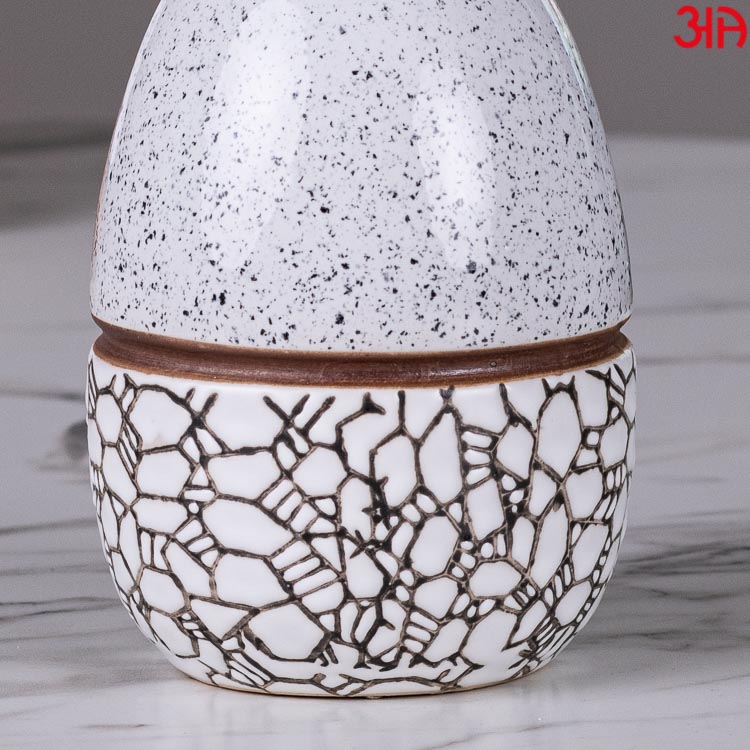 off white ceramic oval soap dispenser3
