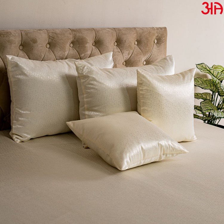 jacquard mix cream bed cover 2