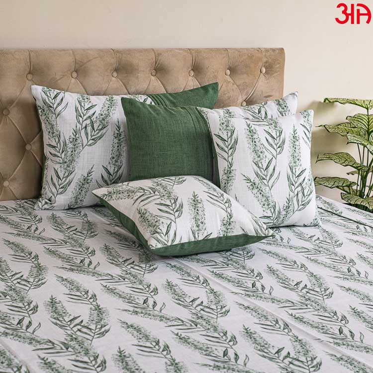 green white cotton bed cover2