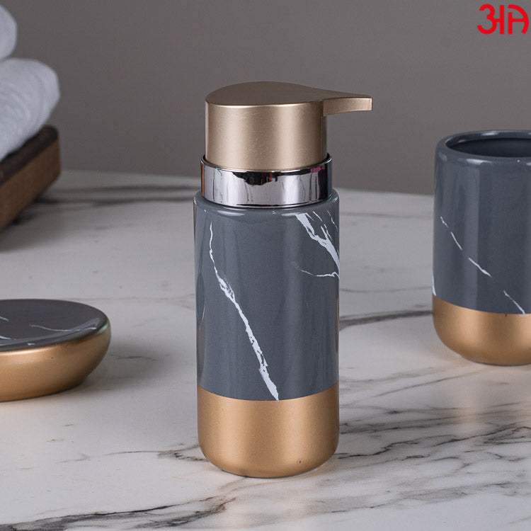 grey marble bathroom set2