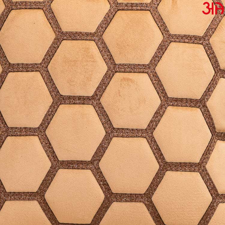 hexagon zari embossed cushion beige3