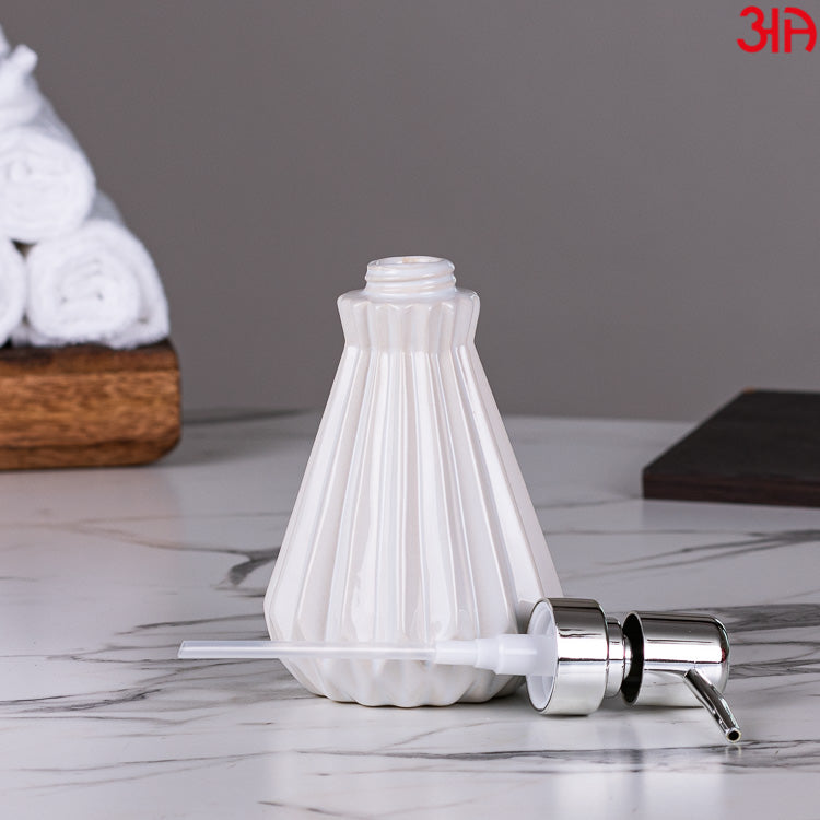 white marble soap dispenser stripe cut4