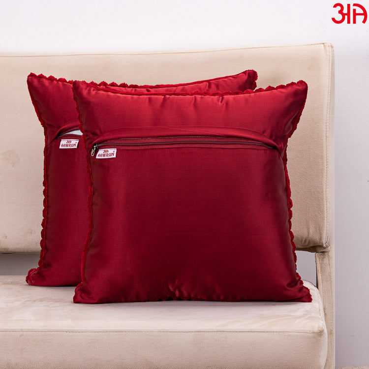 red fur square cushion4