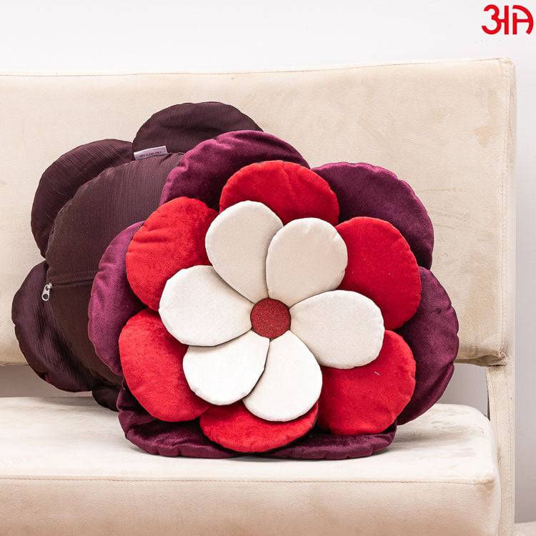 red rose cushion