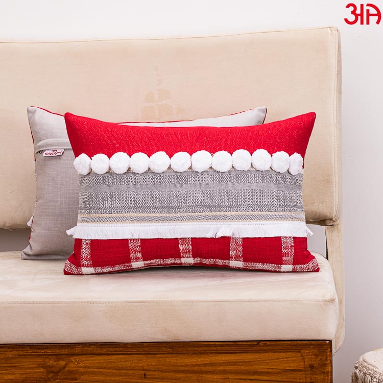 red-white pompom cushion_1