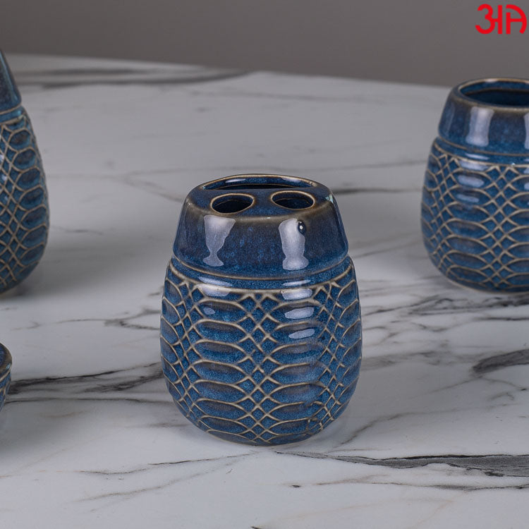 ceramic brush holder tumbler