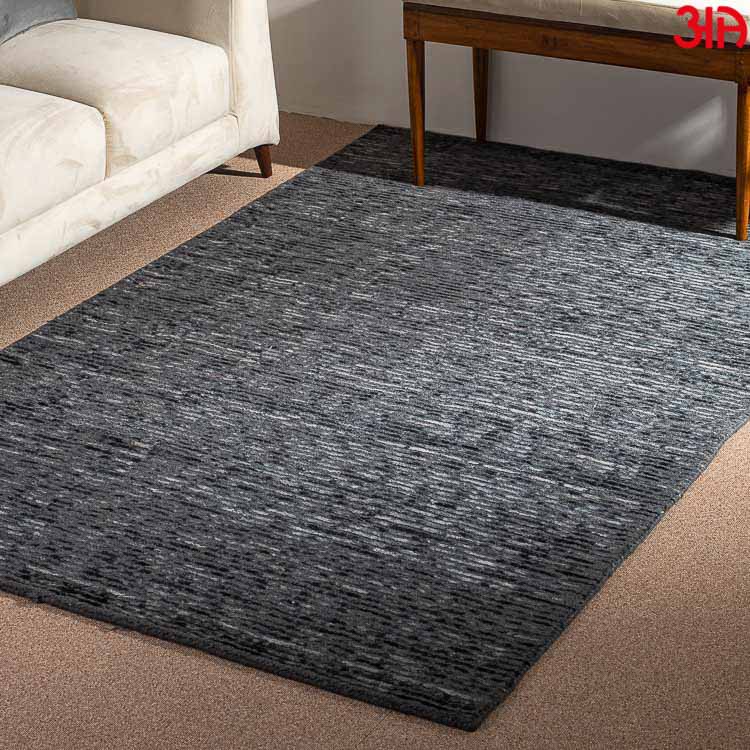 Grey textured jute carpet