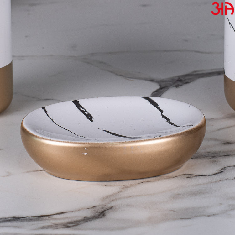 white marble bathroom set3