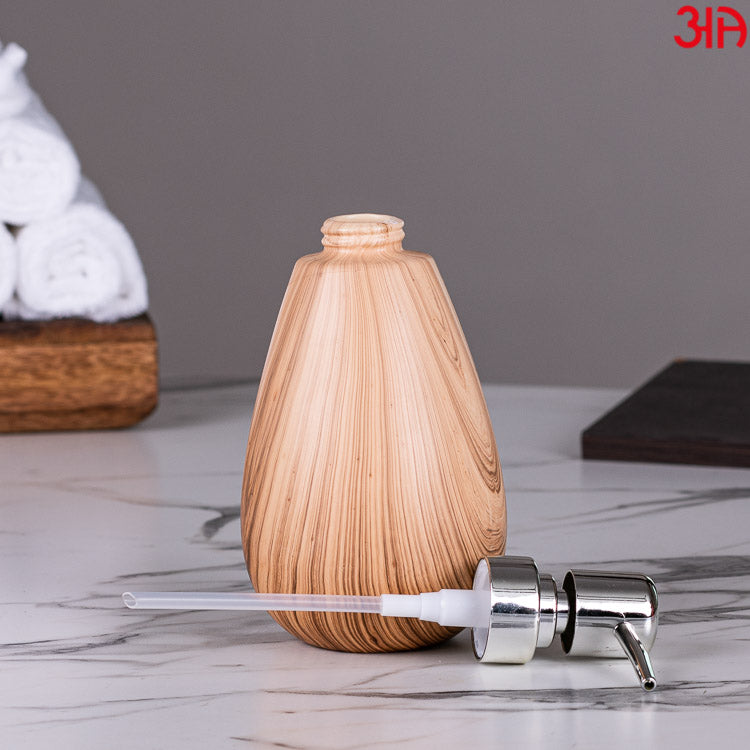 wooden textured finish soap dispenser4