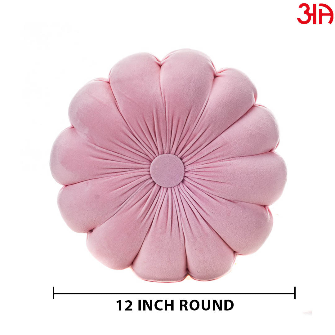 Petal Round Cushion