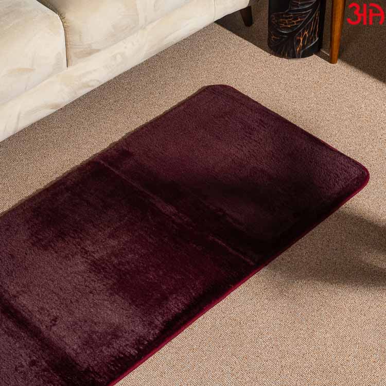 maroon long carpet antiskid4