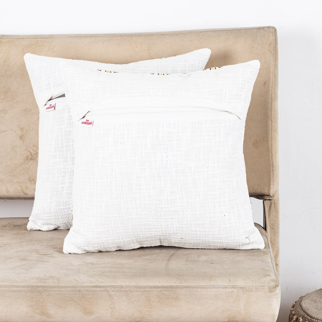 Textured Fan Pattern Embroidered Cushion Cover – Contemporary Style