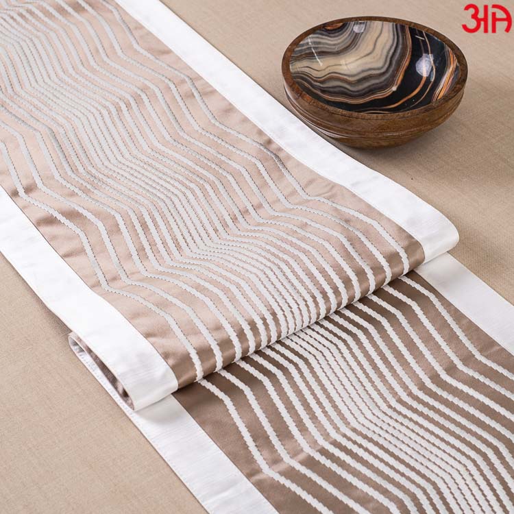 White Untwining Lines Table Runner (13x72) Inch