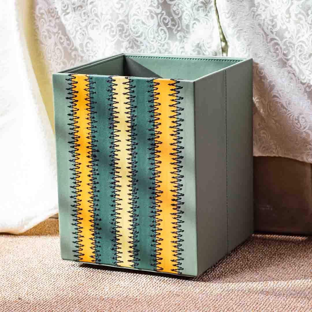 Green Premium Zig Zag Panel Patch Dustbin