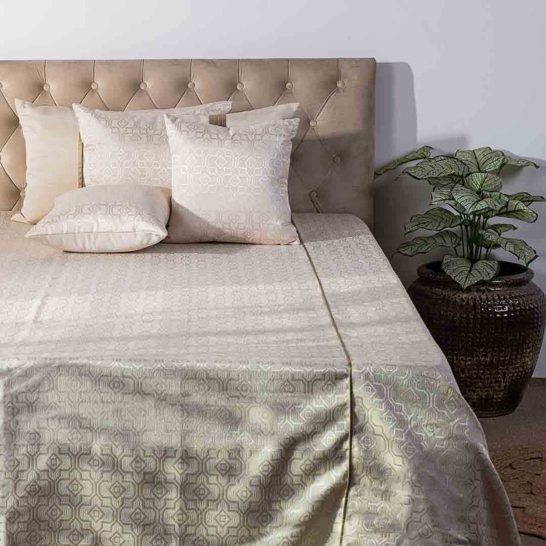 Premium King Size Jacquard Mix (1+2+2) Bed Cover Design Eleven