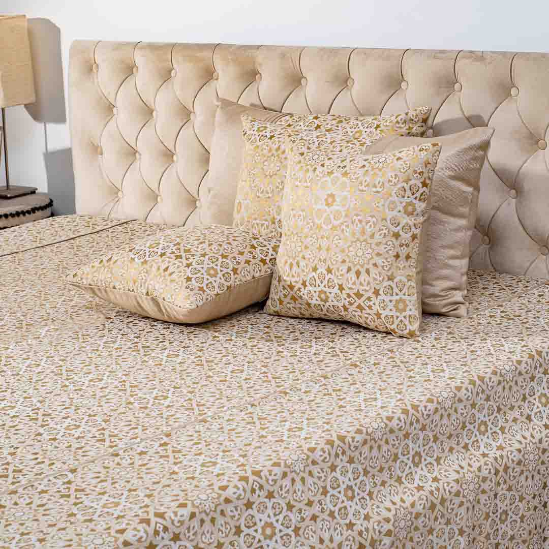 Premium King Size Multi Colour Jacquard Mix (1+2+2) Bed Cover Design Thirteen