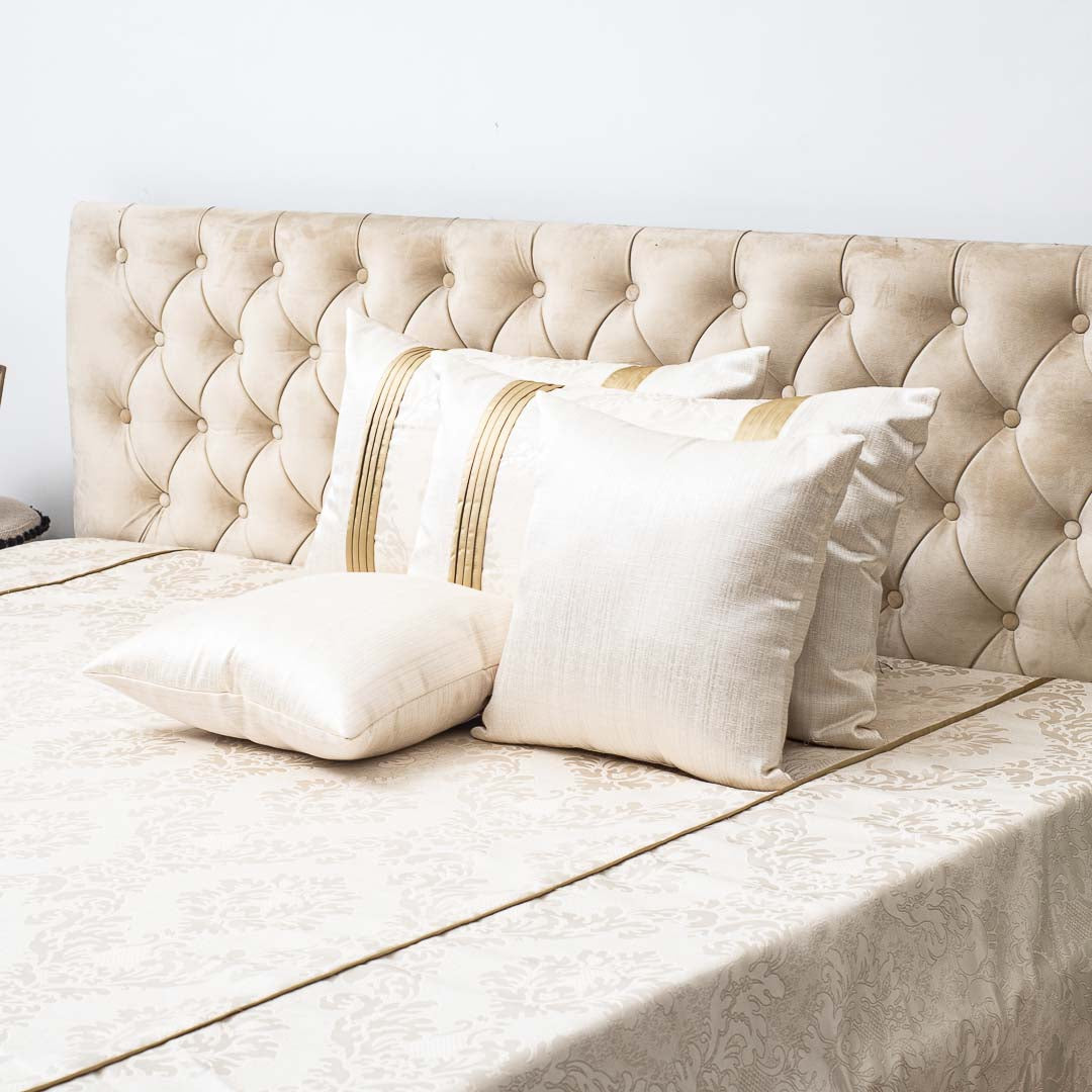 Premium King Size Silver- Grey Jacquard Mix (1+2+2) Bed Cover Design Eighteen