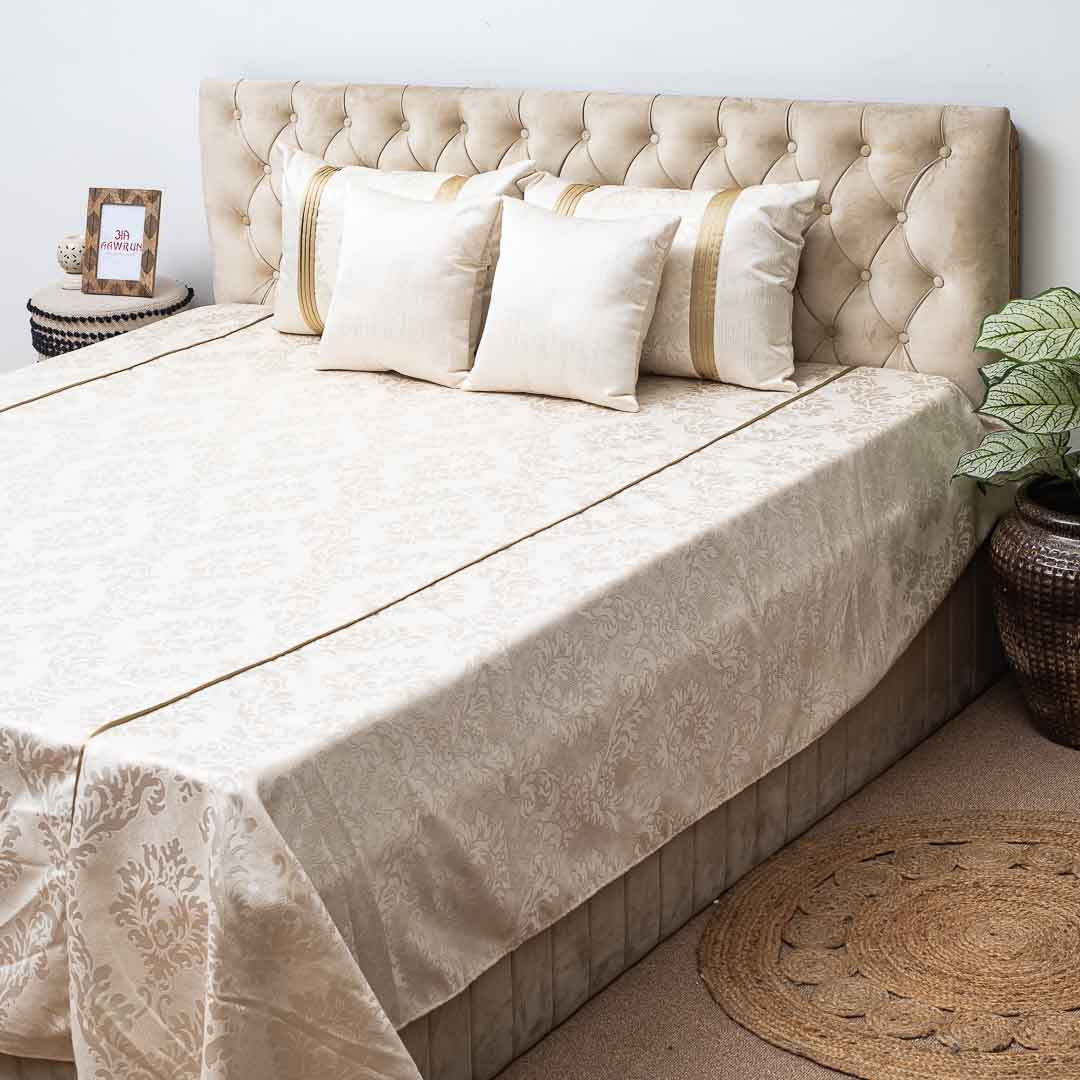 Premium King Size Silver- Grey Jacquard Mix (1+2+2) Bed Cover Design Eighteen