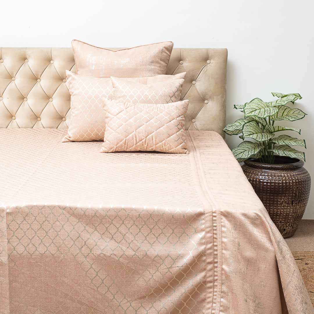 Premium Jacquard Foil Printed (1+2+2+2+1) Bed Cover