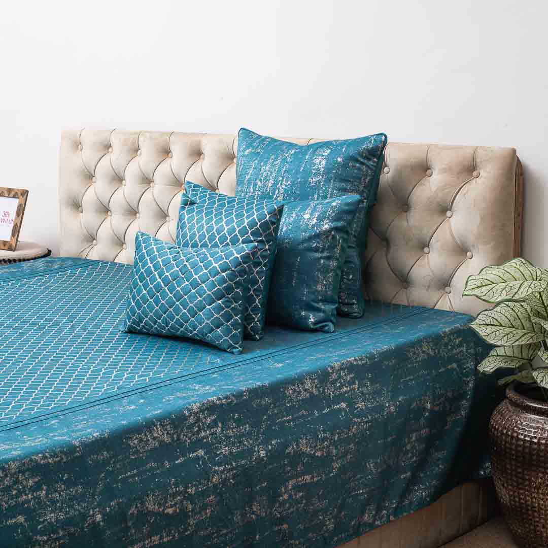 Premium Jacquard Foil Printed (1+2+2+2+1) Bed Cover