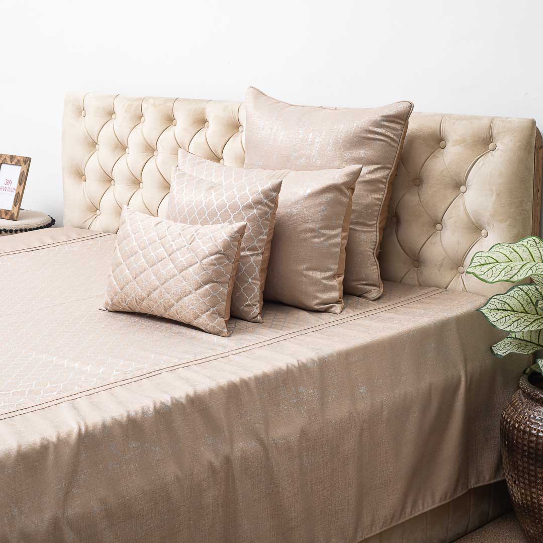 Premium Jacquard Foil Printed (1+2+2+2+1) Bed Cover