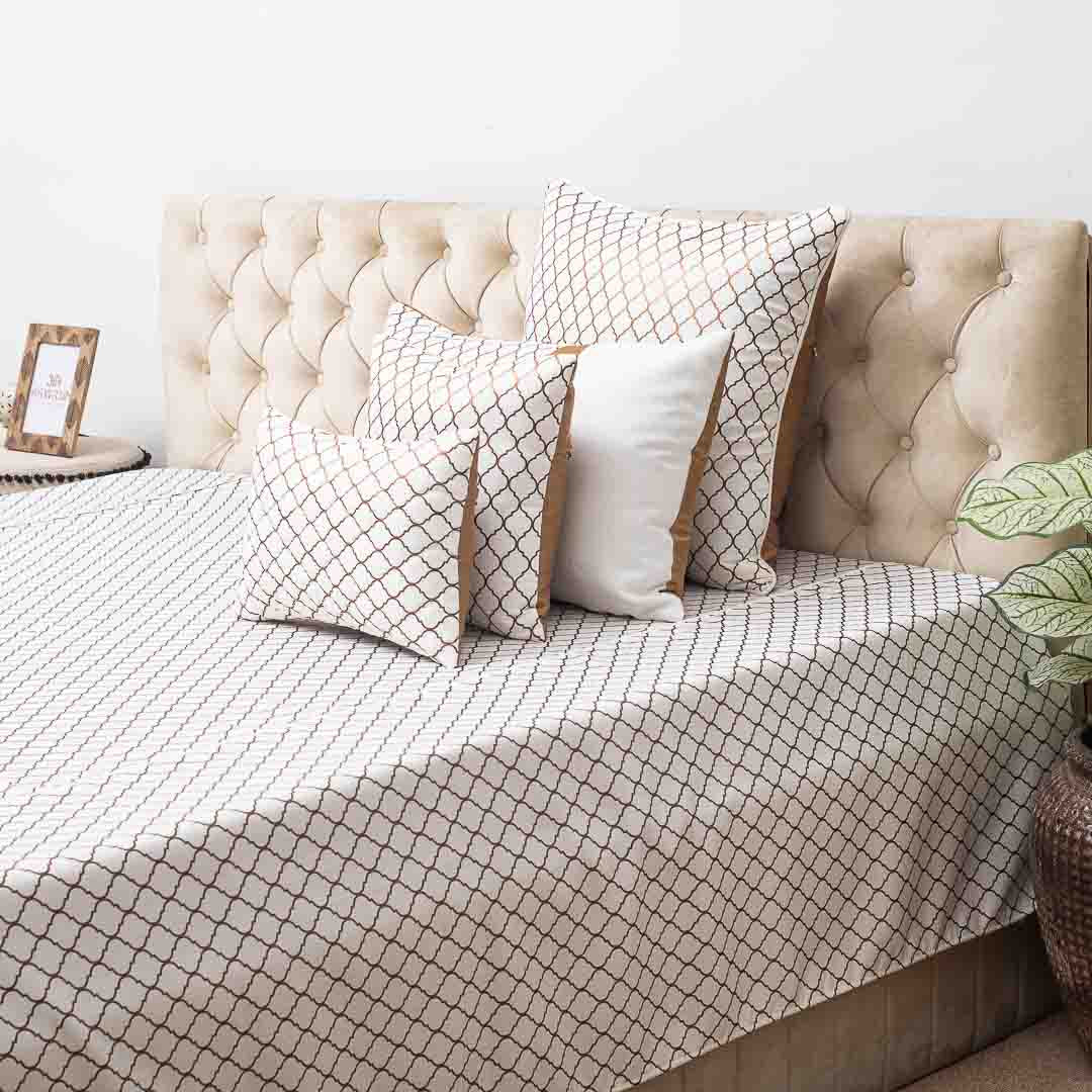 Premium Jacquard Foil Printed (1+2+2+2+1) Bed Cover