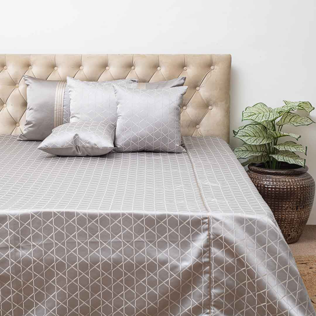 Premium King Size Plain Dark Grey Jacquard Mix (1+2+2) Bed Cover Design Nineteen