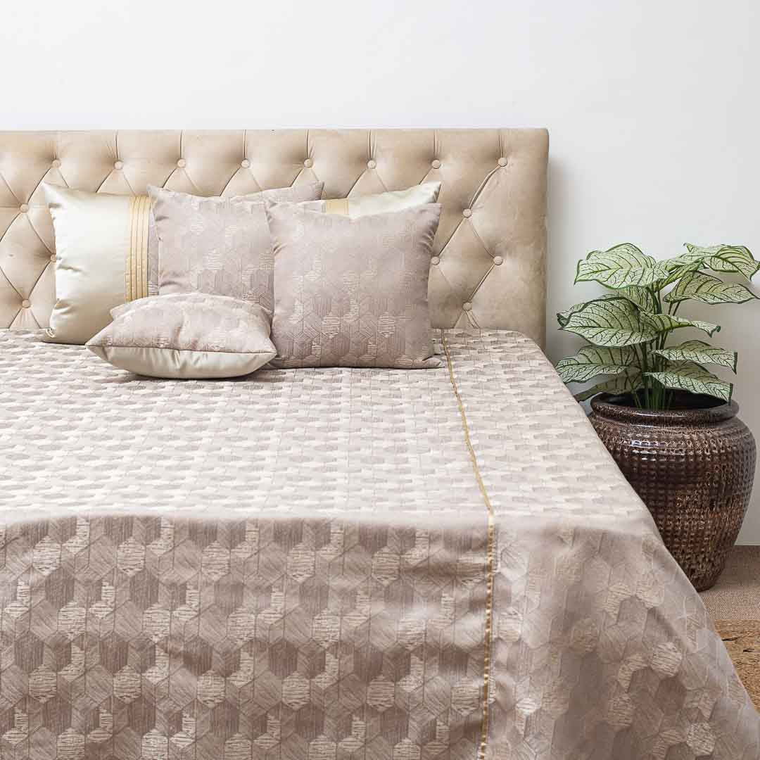 Premium King Size Multi Colour Jacquard Mix (1+2+2) Bed Cover Design Twenty One