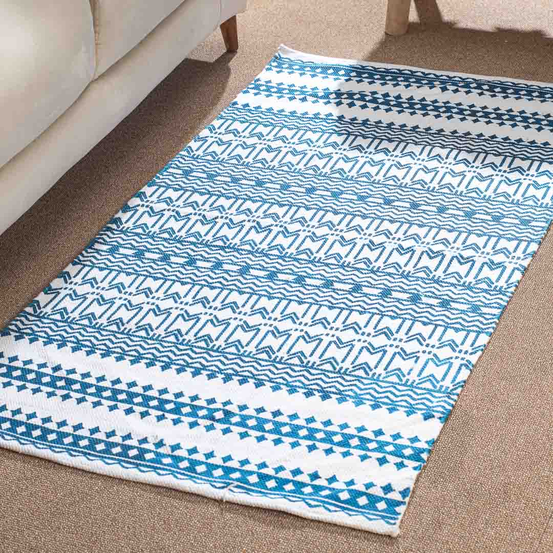 Premium Blue- White Rug Design Two 74x144 cm