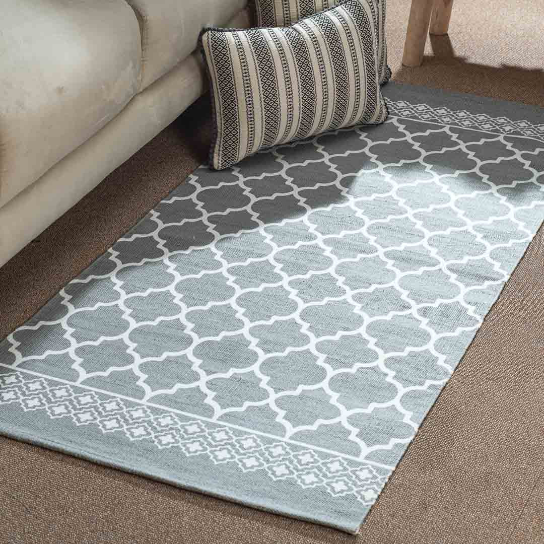 Premium Grey Rug Design Five 74x144 cm