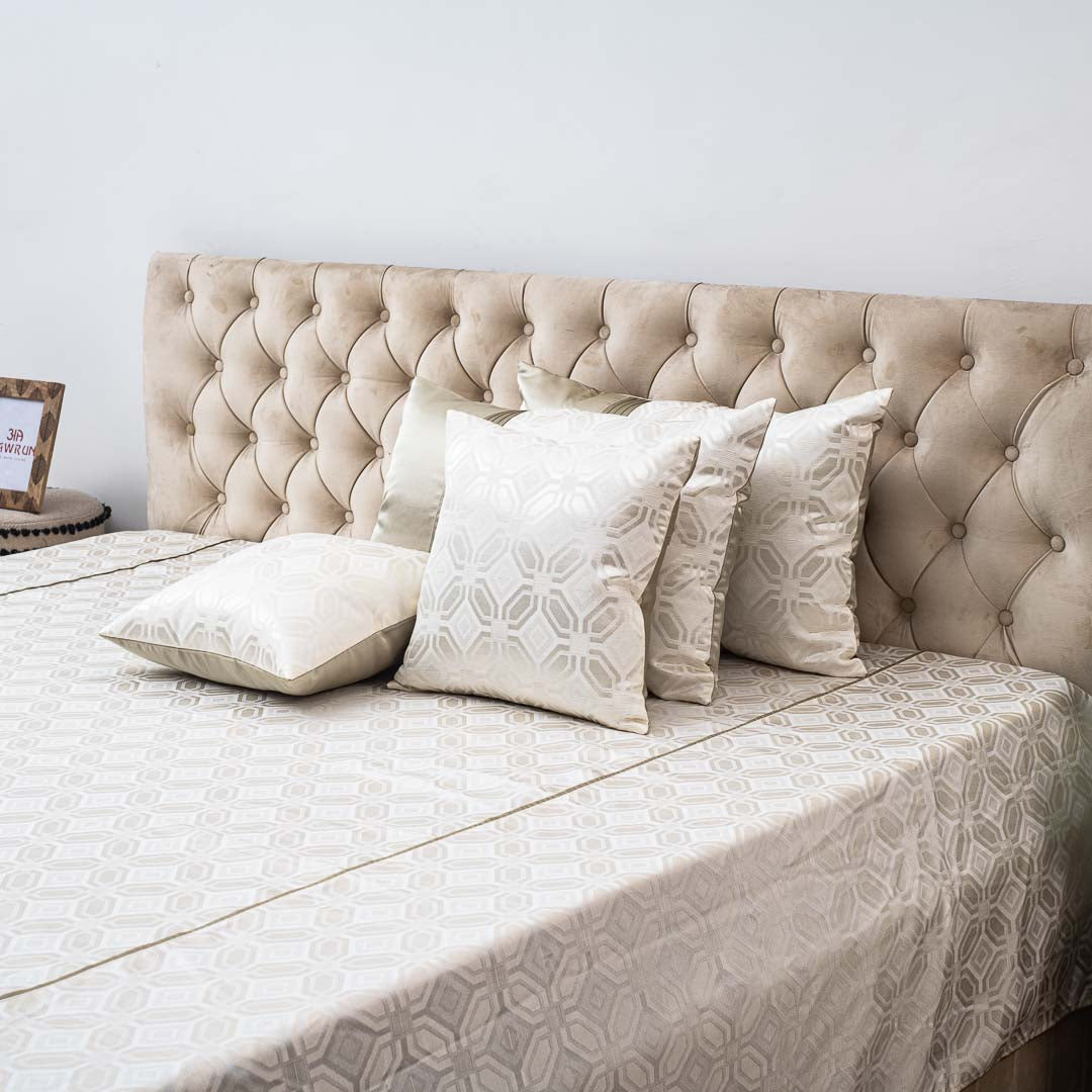 Premium King Size White Jacquard Mix (1+2+2) Bed Cover Design Twenty Six
