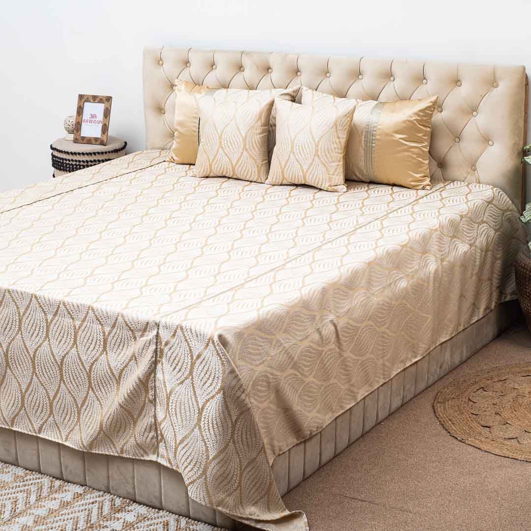 Premium King Size Jacquard Gold (1+2+2) Bed Cover Design Thirty One