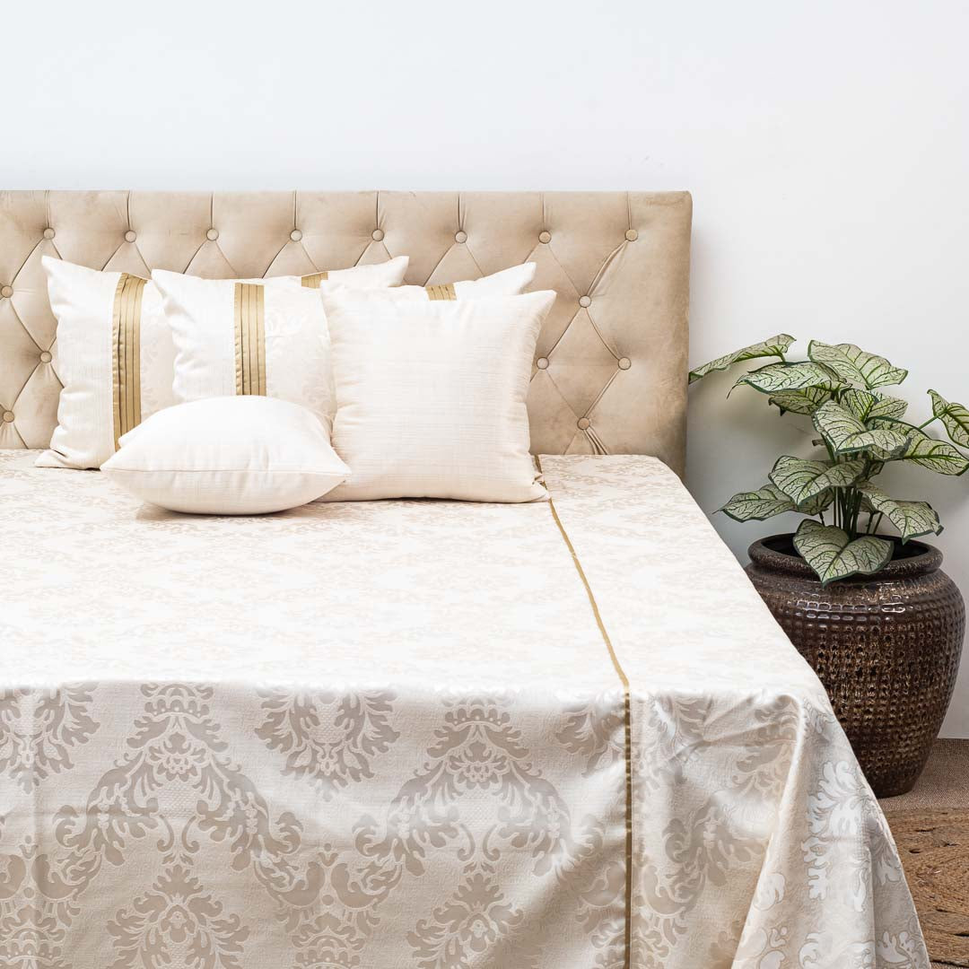 Premium King Size Jacquard Off White (1+2+2) Bed Cover Design Thirty Three