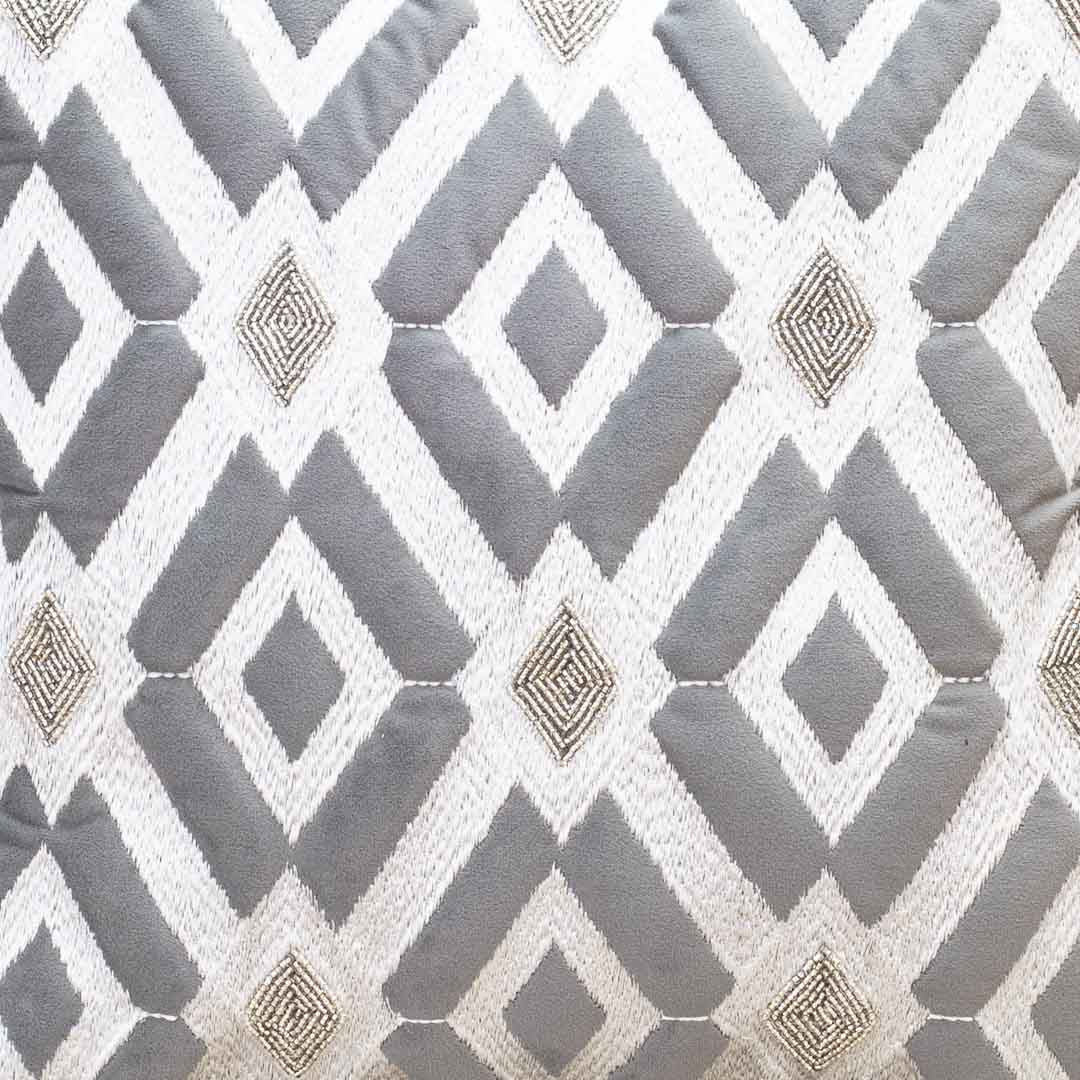 Premium Diamond Cut EMB &amp; H&