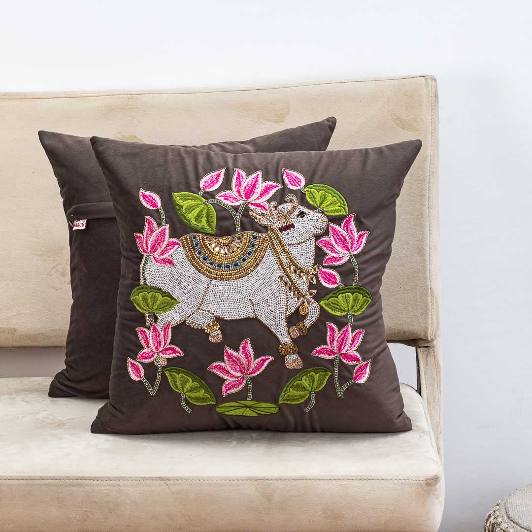 Premium Royal Cow &amp; Lotus Ring Cushion Cover