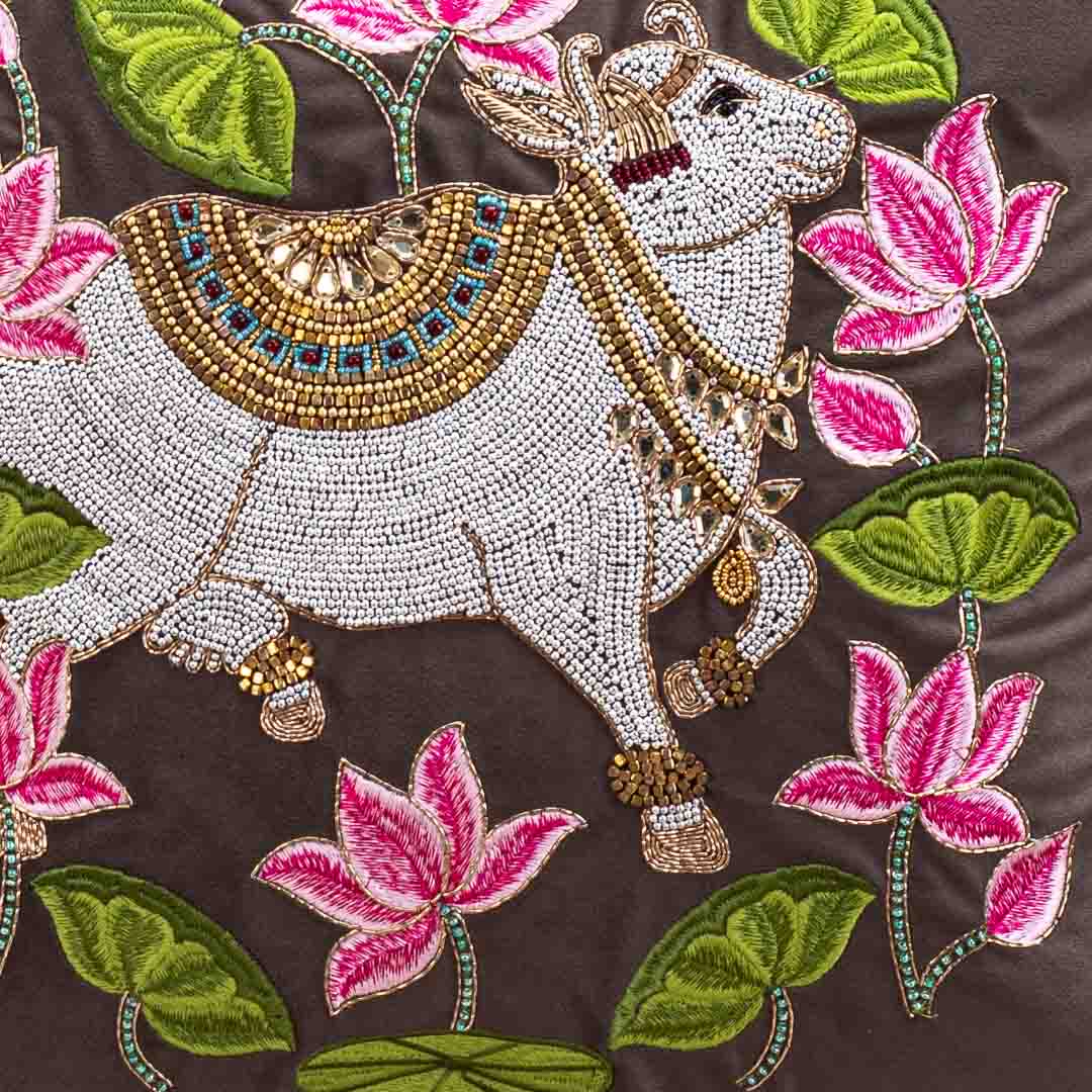 Premium Royal Cow &amp; Lotus Ring Cushion Cover
