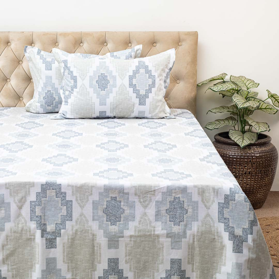 Premium Rectangle King Size Multi Cotton Percale Print (1+2) Bed Cover Comes With Two Pillow Cover Design Seven