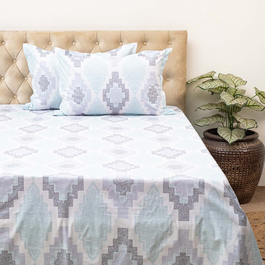 Premium Rectangle King Size Blue Cotton Percale Print (1+2) Bed Cover Comes With Two Pillow Cover Design Six