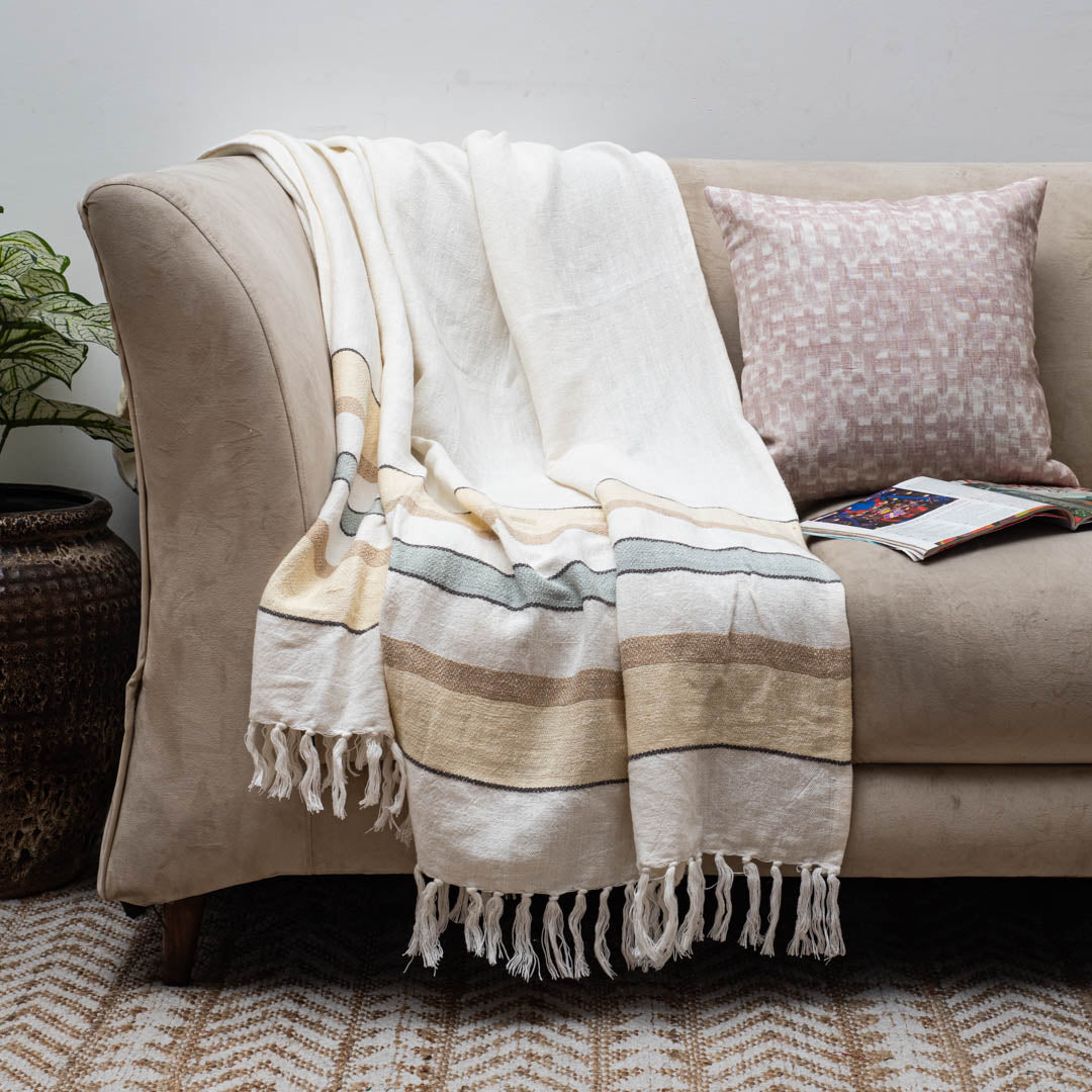 Bohemian Weave Cozy Sofa Throw