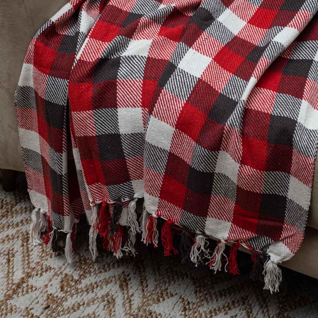 Classic Red Check Cozy Sofa Throw