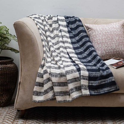 Geometric Grid Cozy Sofa Throw