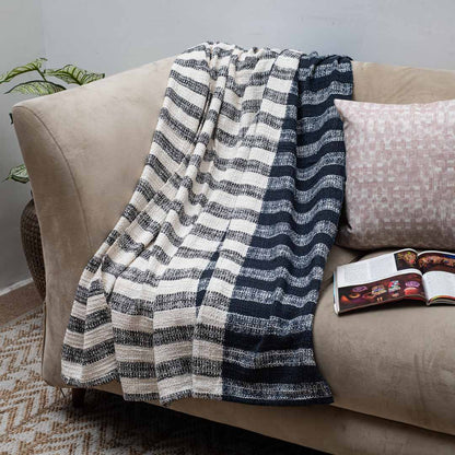 Geometric Grid Cozy Sofa Throw