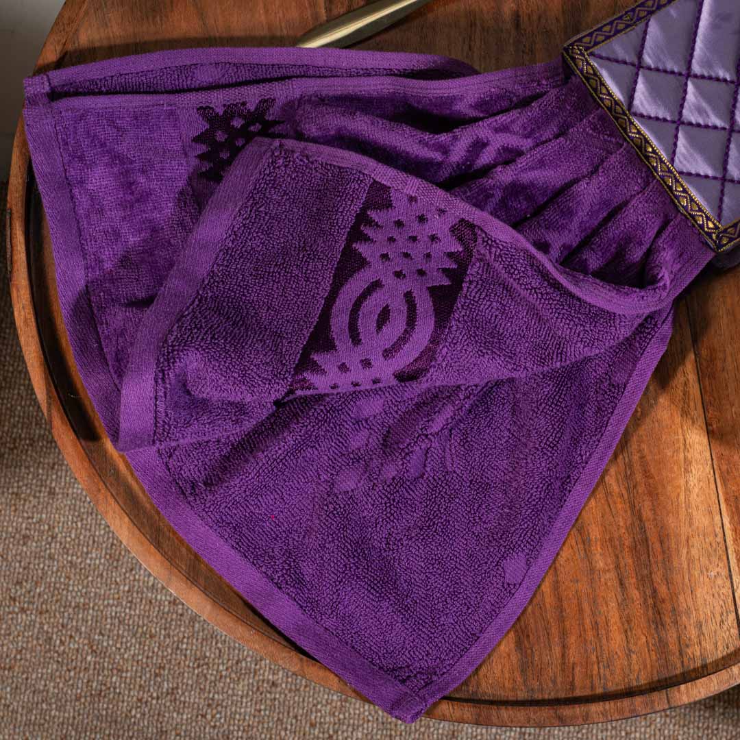 Luxury Kitchen Towel with Satin Quilted