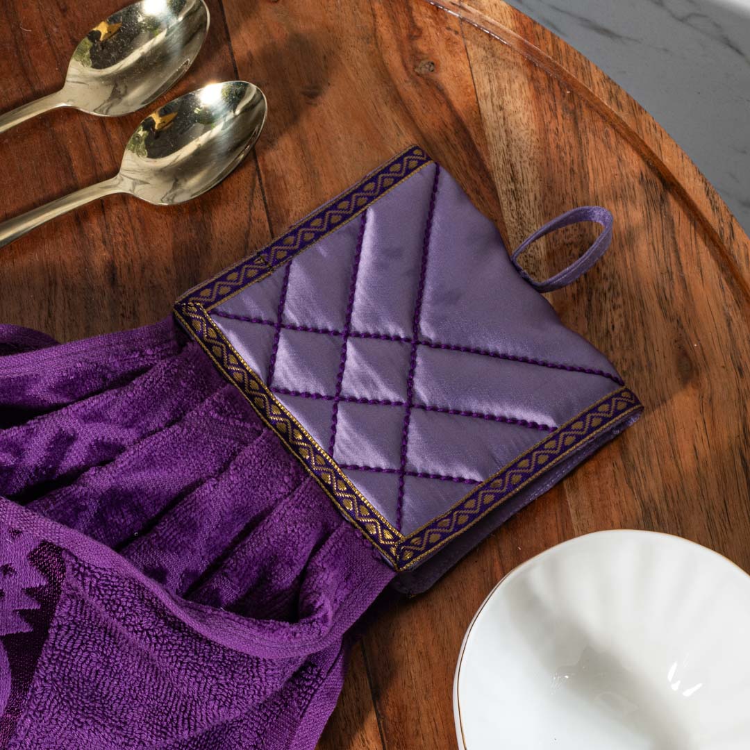 Luxury Kitchen Towel with Satin Quilted