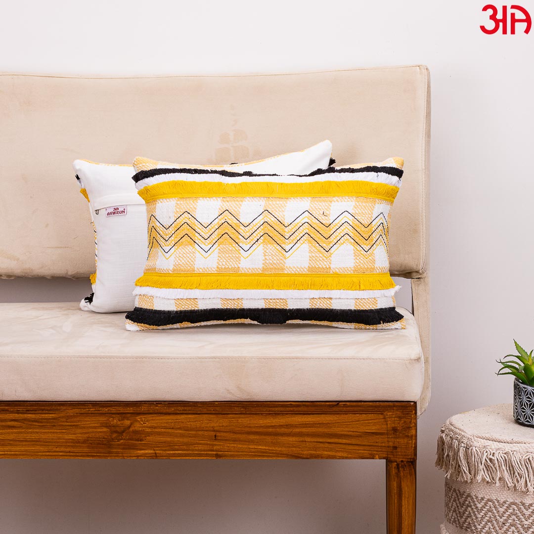Chic Check Handloom Cushion Cover