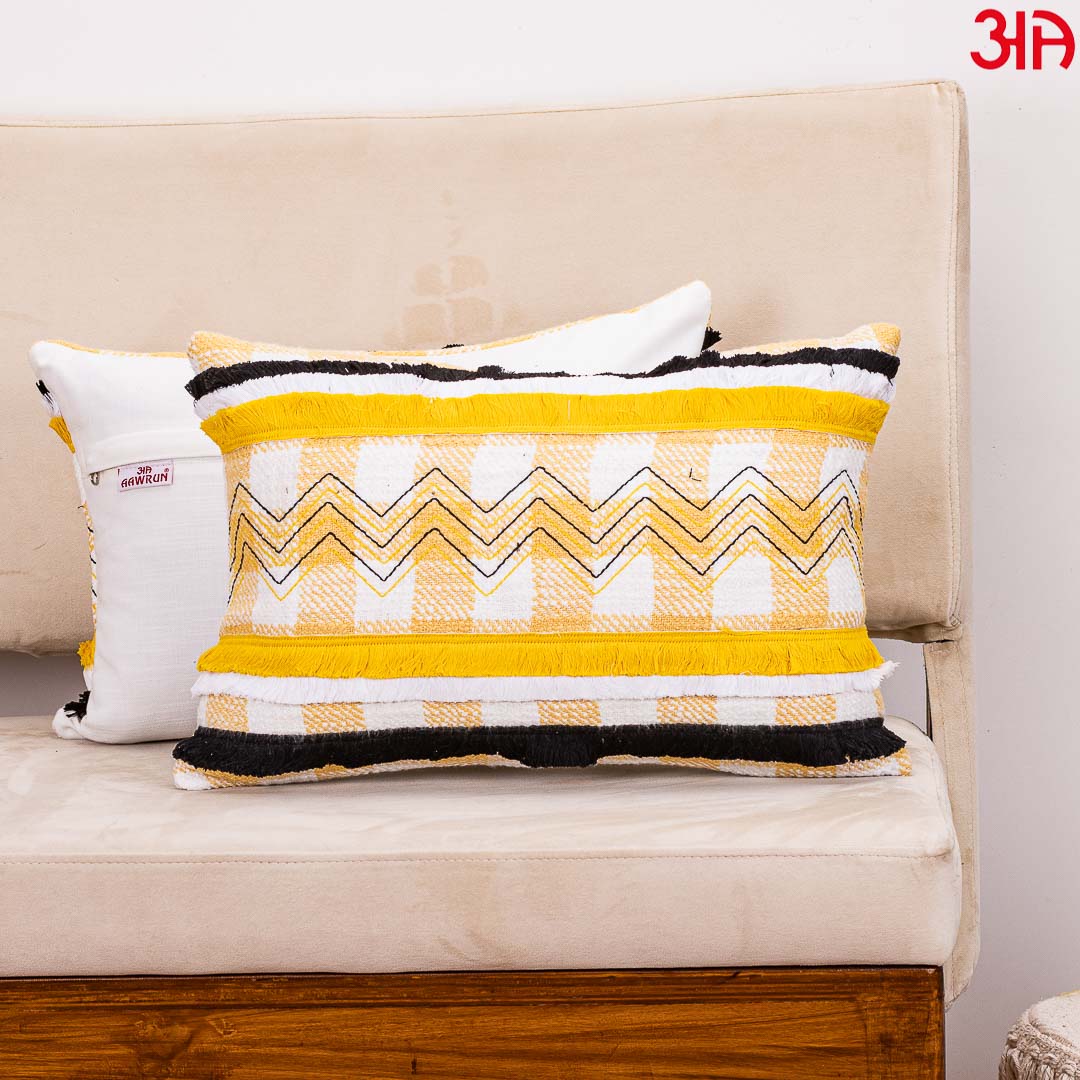 Chic Check Handloom Cushion Cover