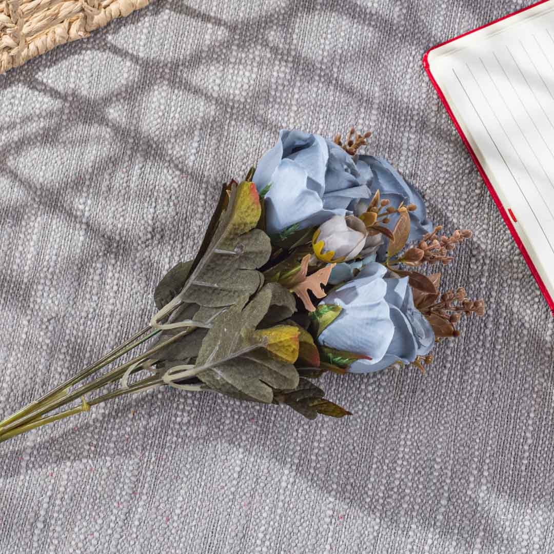 Blue Artificial Flower Bunch – 32cm PVC &amp; Nylon